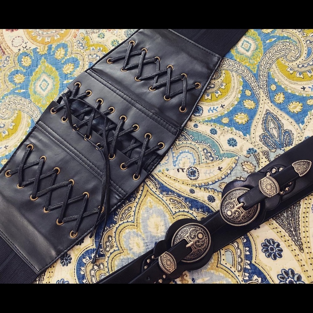 Black waist corset & black double buckle belt lot